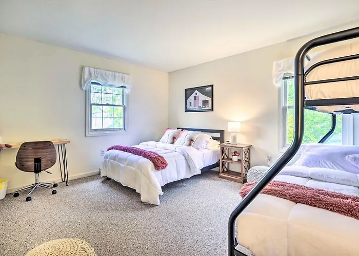 Historic Dtwn Home 2 Mi To Military Park!